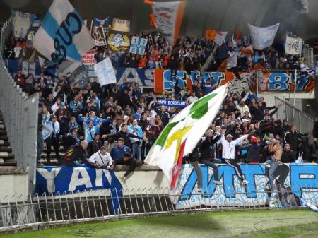 13-BORDEAUX-OM 01.jpg